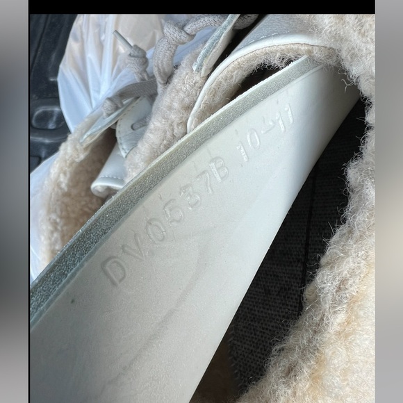 Dolce Vita Womens Zeta Plush White Leather Low-Top Slip-On Sneakers Shoes - Picture 4 of 5